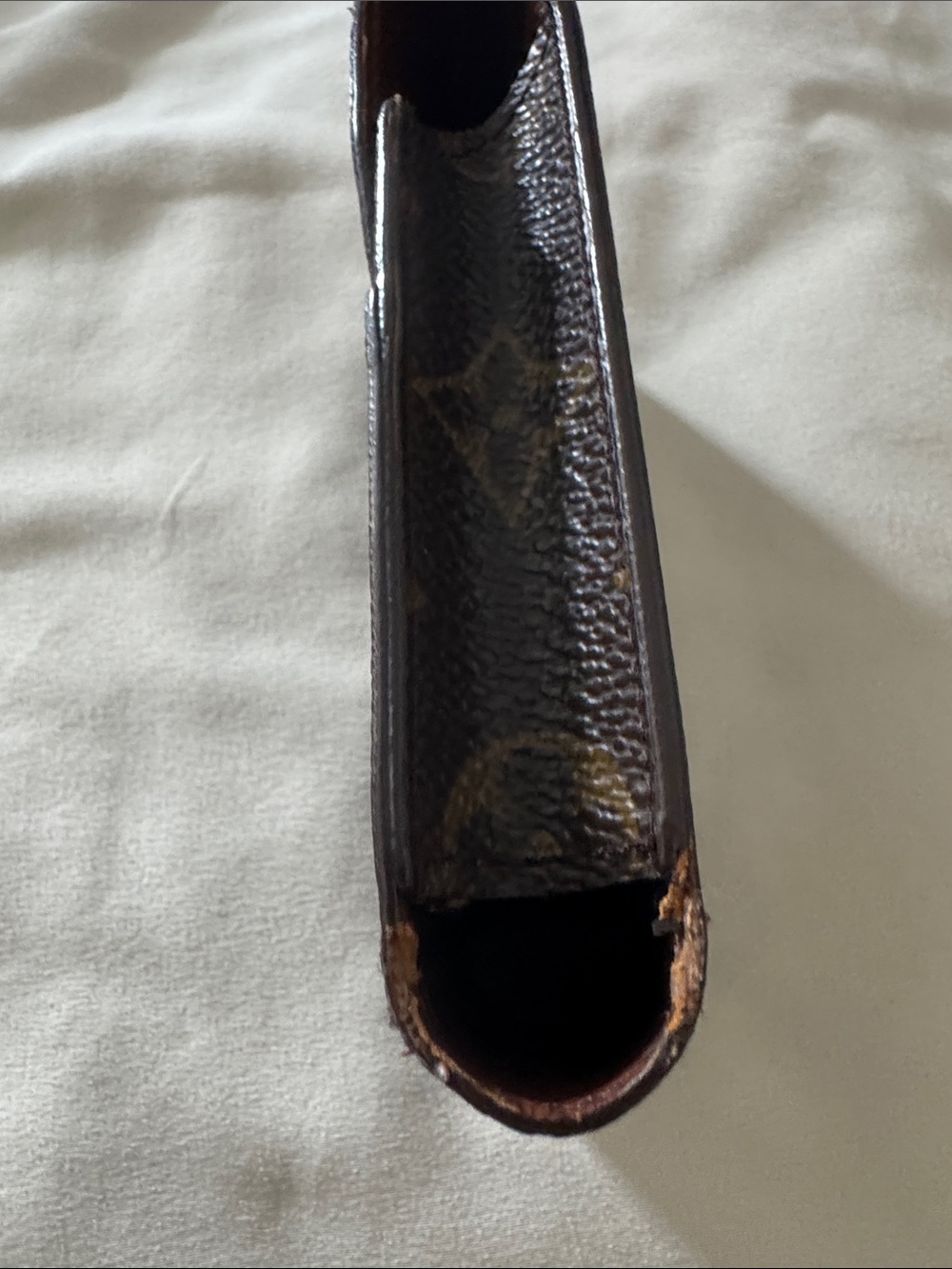 Louis Vuitton cigarette case - Picture 4 of 13